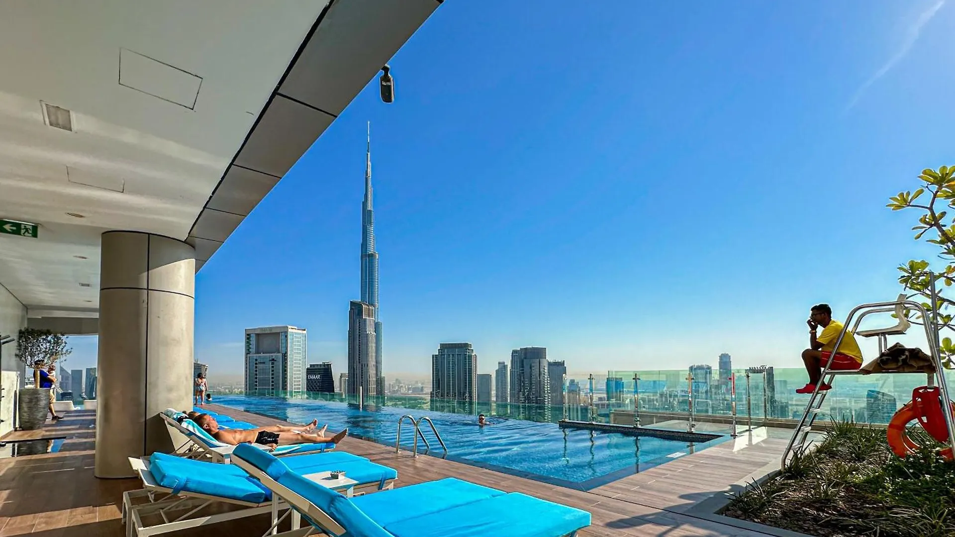 Sky-High Oasis Burj Khalifa Views, Rooftop Infinity Pool, 3Br Apartment In Paramount Hotel Midtown Dubai